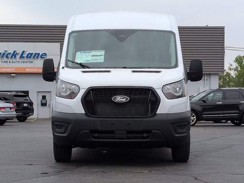 OXFORD WHITE 2026 Ford Transit-250 Base