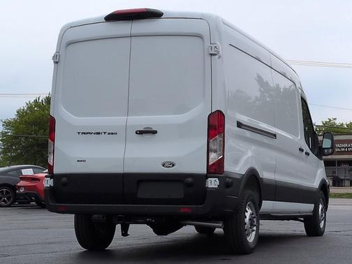 OXFORD WHITE 2026 Ford Transit-250 Base