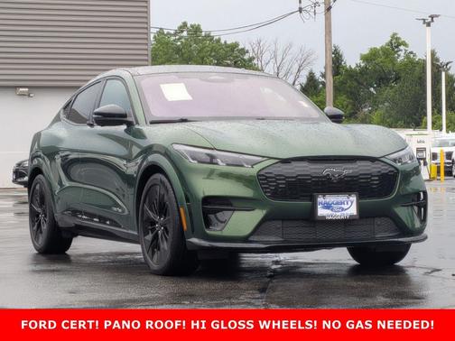 ERUPTION GREEN METALLIC 2025 Ford Mustang Mach-E GT