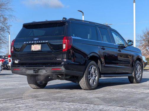 2025 Ford Expedition Max Active 4x4