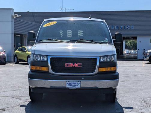 2023 GMC Savana 2500 Work Van