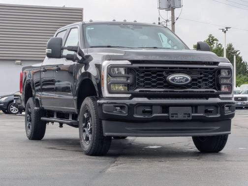 AGATE BLACK 2026 Ford F-250 XL
