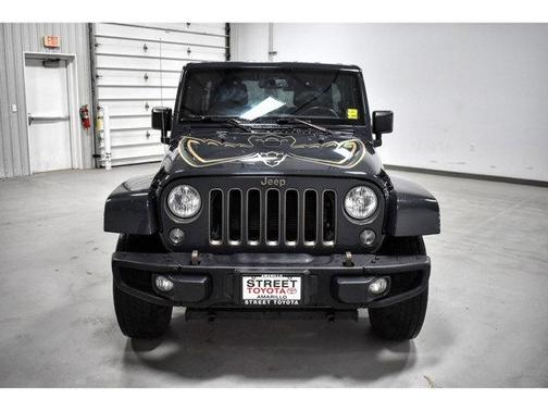 Photo 2 of 20 of 2018 Jeep Wrangler JK Unlimited Golden Eagle