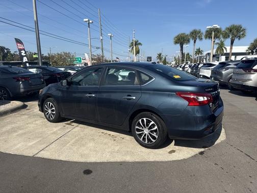 2017 Nissan Sentra SV