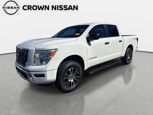 2024 Nissan Titan SV