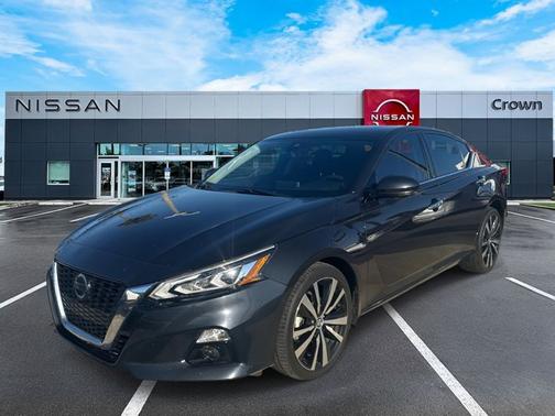 2021 Nissan Altima 2.5 Platinum