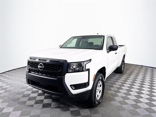 2025 Nissan Frontier S