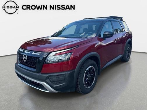 2 Tone Red / Black Roof 2023 Nissan Pathfinder Rock Creek