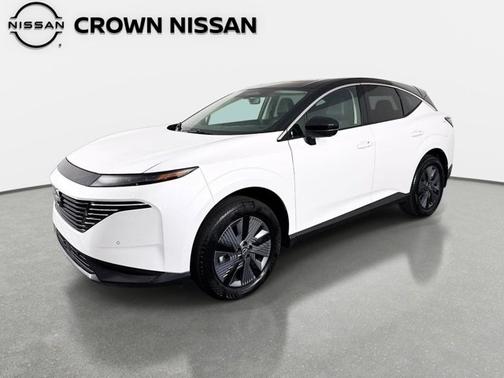 White / Black 2025 Nissan Murano SL