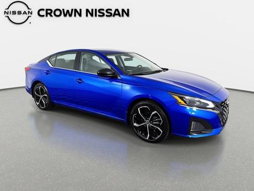 2025 Nissan Altima SR