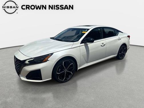 White 2024 Nissan Altima 2.5 SR