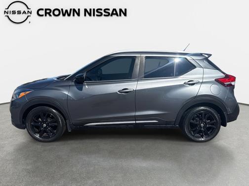 2020 Nissan Kicks SR