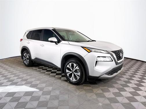 Brilliant Silver Metallic 2022 Nissan Rogue SV