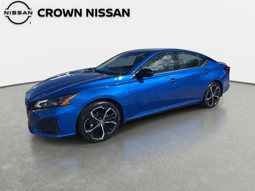 2025 Nissan Altima SR