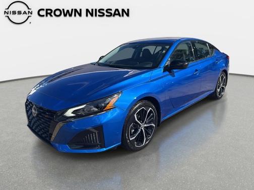 2025 Nissan Altima SR