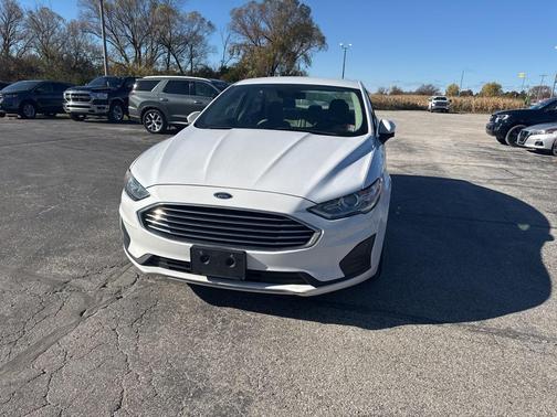 2020 Ford Fusion SE