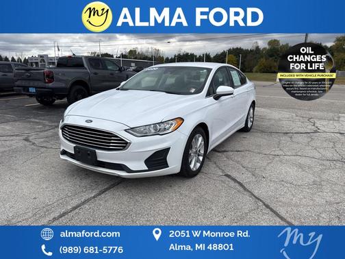 2020 Ford Fusion SE