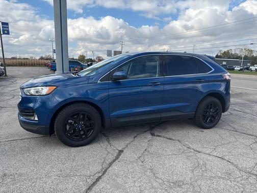 2022 Ford Edge SEL