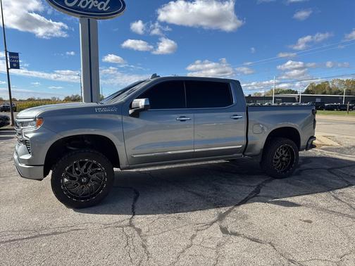 2024 Chevrolet Silverado 1500 High Country