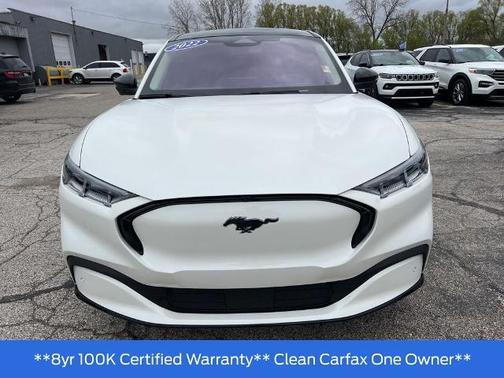 STAR WHITE MET TRI-COAT 2022 Ford Mustang Mach-E PREMIUM