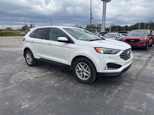 2022 Ford Edge SEL