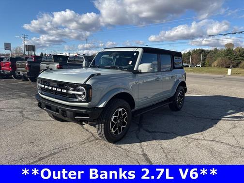 2023 Ford Bronco Outer Banks
