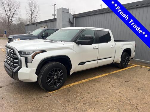 2024 Toyota Tundra Hybrid Platinum