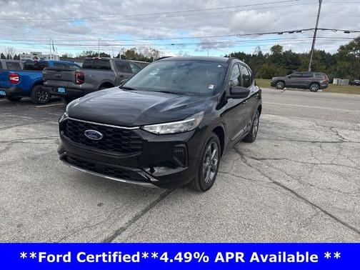 2023 Ford Escape ST-LINE