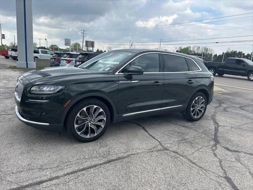 2022 Lincoln Nautilus Reserve