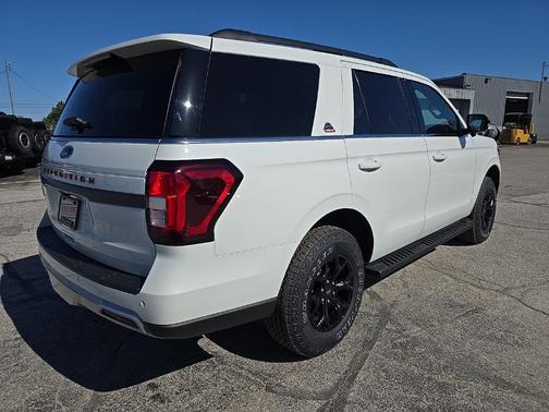 2024 Ford Expedition Timberline