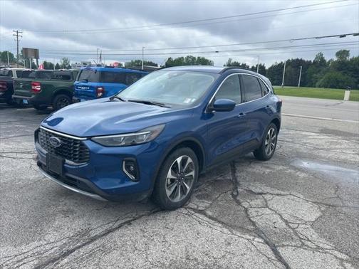 2023 Ford Escape Platinum