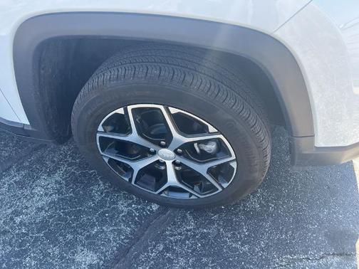 2024 Jeep Compass LIMITED