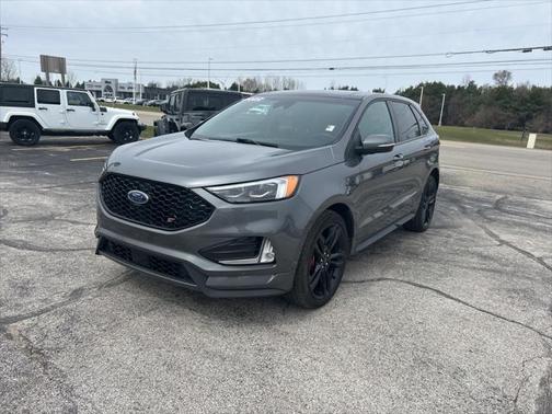 2022 Ford Edge ST