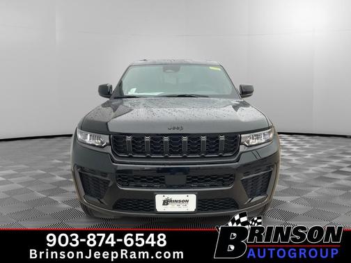 Diamond Black 2026 Jeep Grand Cherokee L Laredo