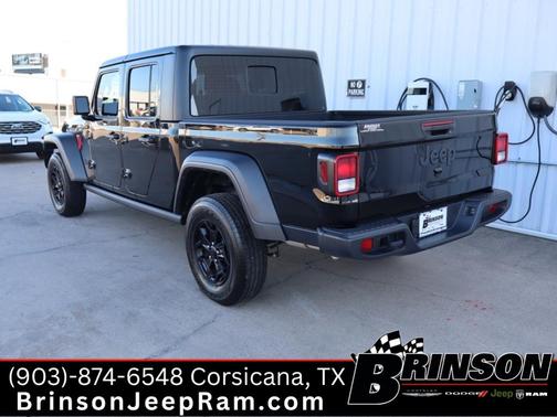 2025 Jeep Gladiator Sport