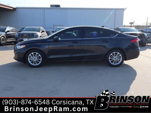 2020 Ford Fusion SE