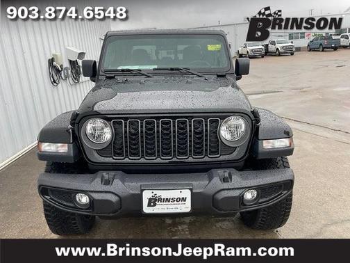 2025 Jeep Gladiator Sport