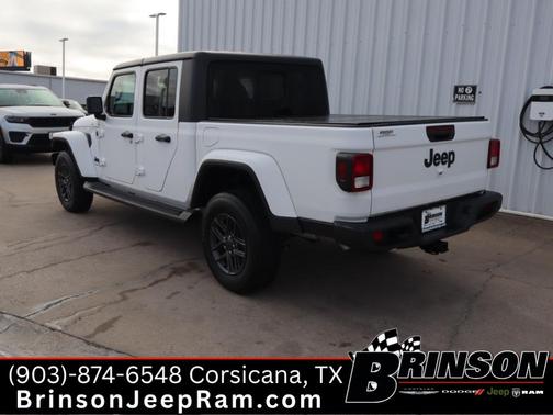 2024 Jeep Gladiator Sport