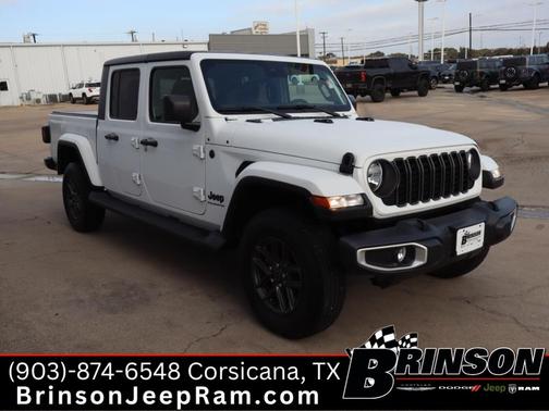 2024 Jeep Gladiator Sport