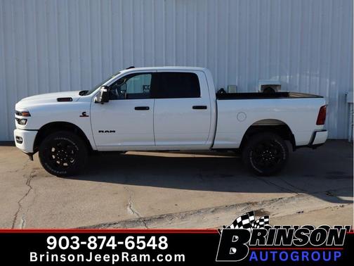 Bright White Clearcoat 2026 RAM 2500 Big Horn
