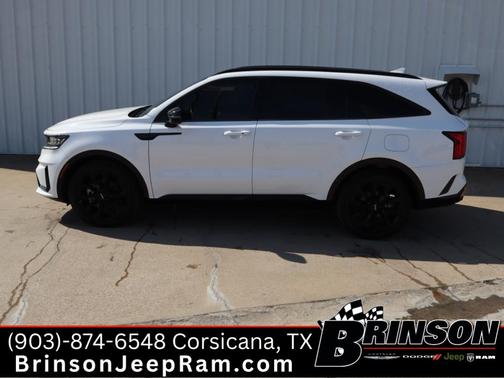 2022 Kia Sorento SX