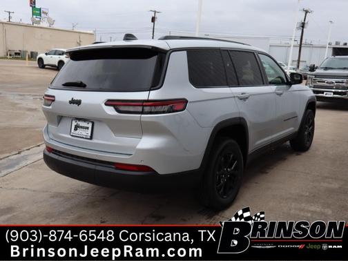 2025 Jeep Grand Cherokee L Laredo