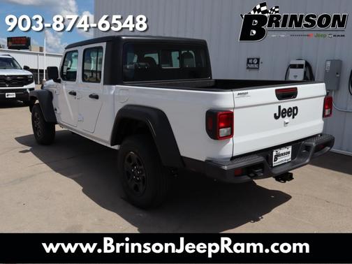2025 Jeep Gladiator Sport