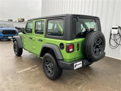 2025 Jeep Wrangler Sport