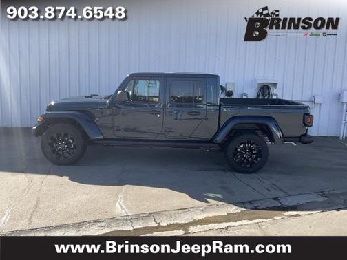 2025 Jeep Gladiator Sport