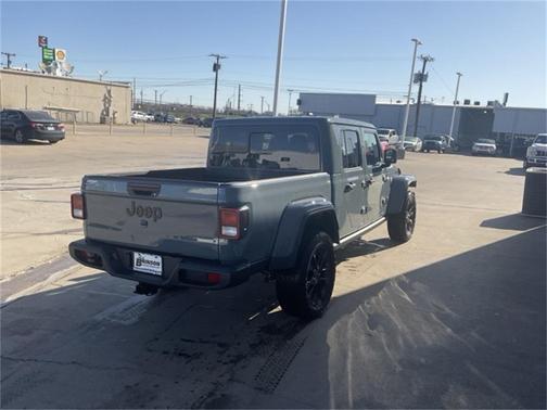 2025 Jeep Gladiator Sport