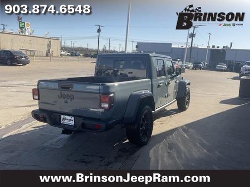 2025 Jeep Gladiator Sport