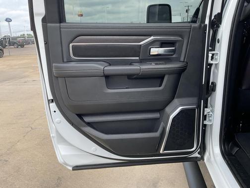 Bright White Clearcoat 2026 RAM 2500 Laramie