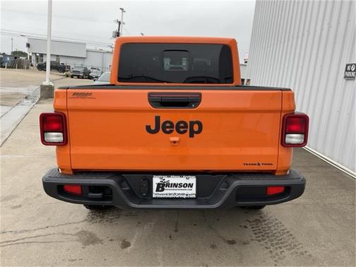 2025 Jeep Gladiator Sport