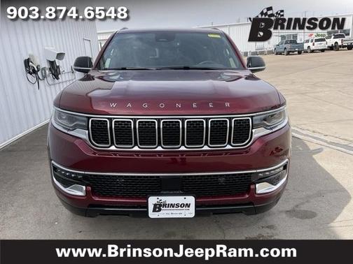 2025 Jeep Wagoneer Base